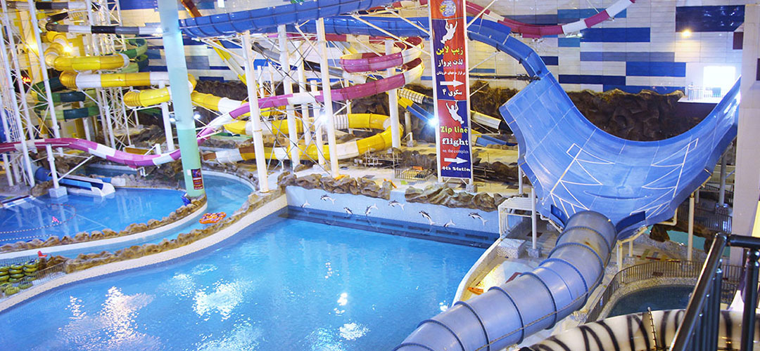 درباره پارک آبی سرزمین موجهای خروشان مشهد